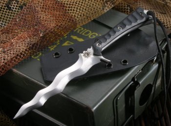 knifeart_2058_172279037[1].jpg
