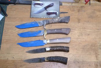 knife1.jpg