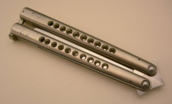 Balisong #58 closed b.jpg